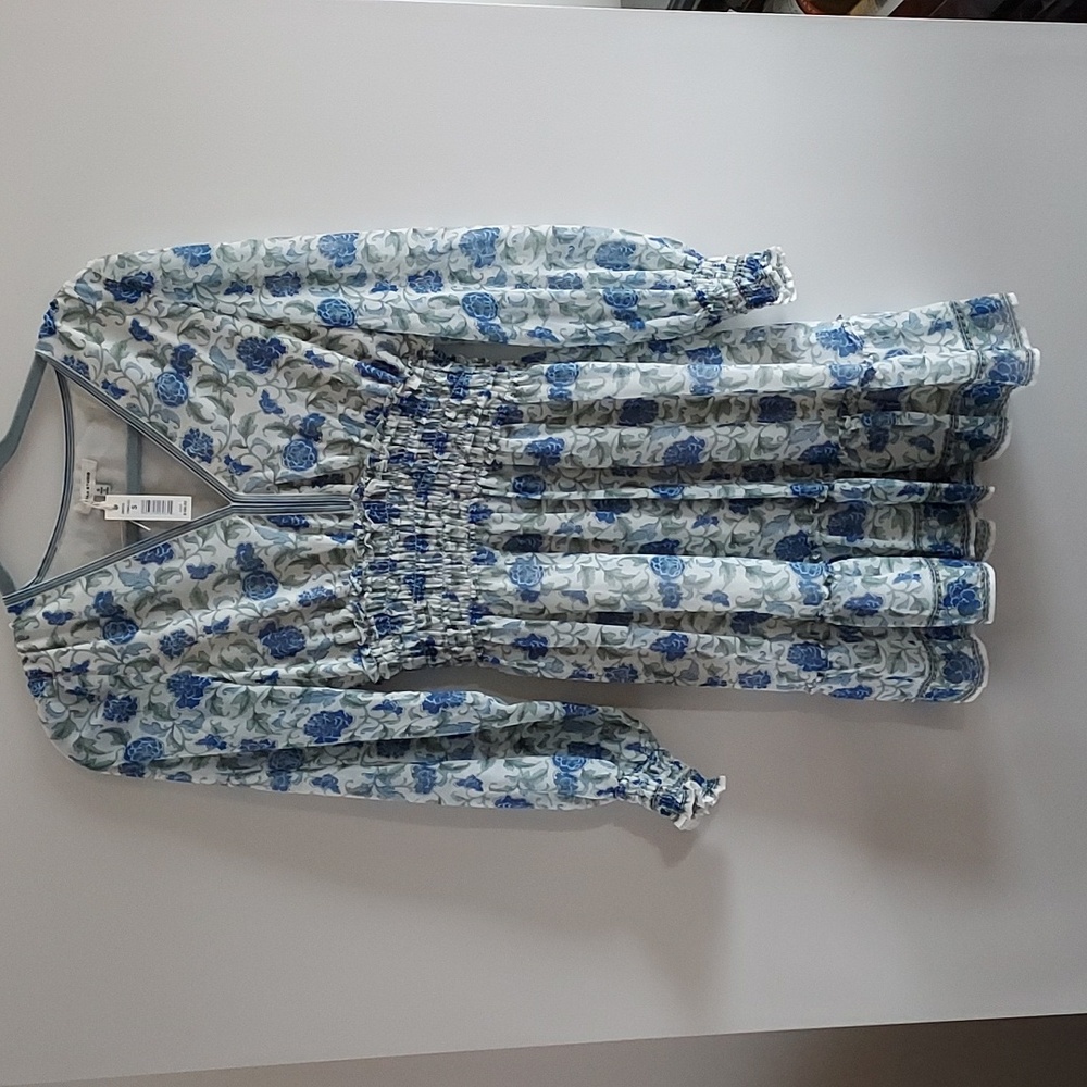 Max Studio Floral dress, NWT